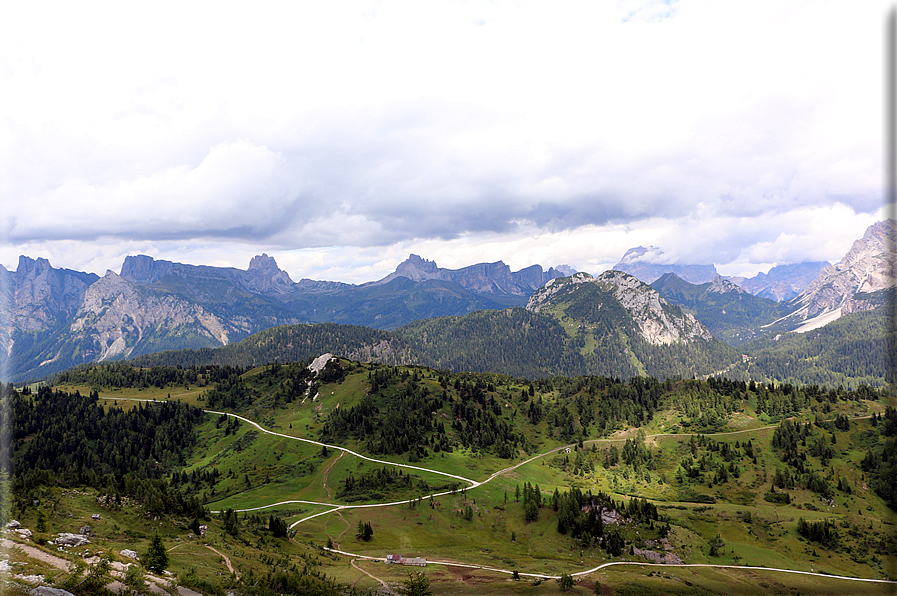 foto Passeggiata dal Col dei Balbi al Rifugio Coldai